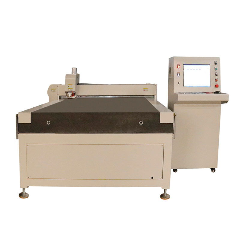 玻璃切割機(jī)在使用時應(yīng)該注意的細(xì)節(jié)問題 玻璃切割機(jī)在使用時應(yīng)該注意的細(xì)節(jié)問題